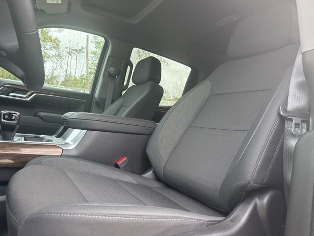 New 2026 Chevrolet Silverado 1500 LT Trail Boss w/ Safety Package image 18