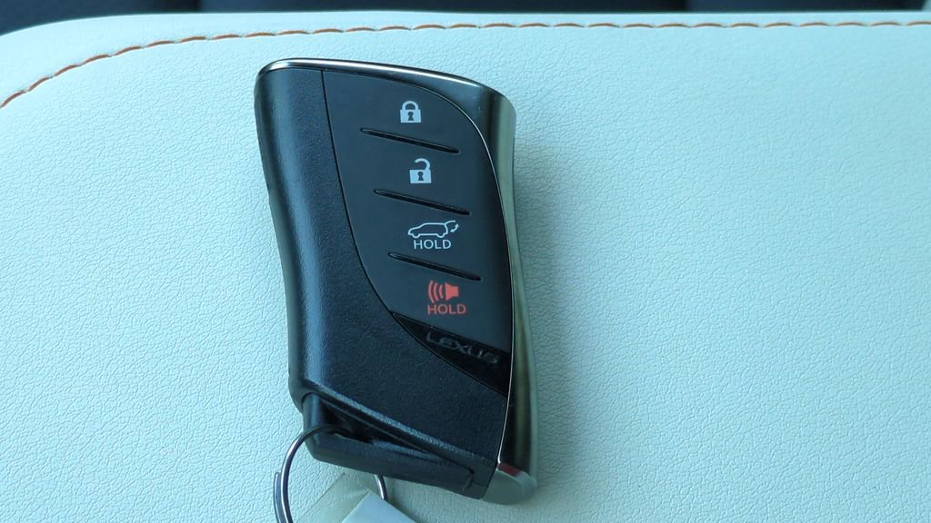 Used 2024 Lexus NX 250 FWD image 31