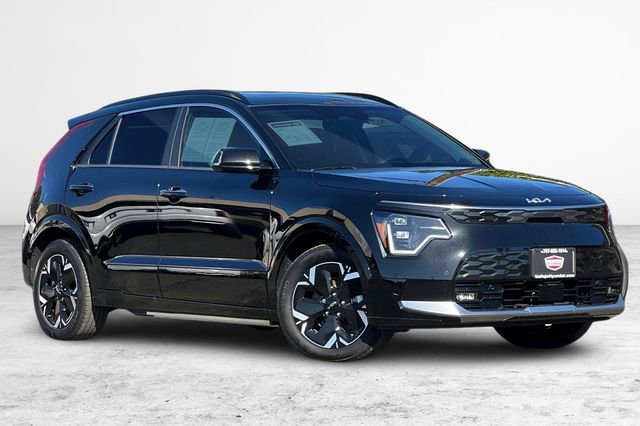Used 2025 Kia Niro Wave image 2