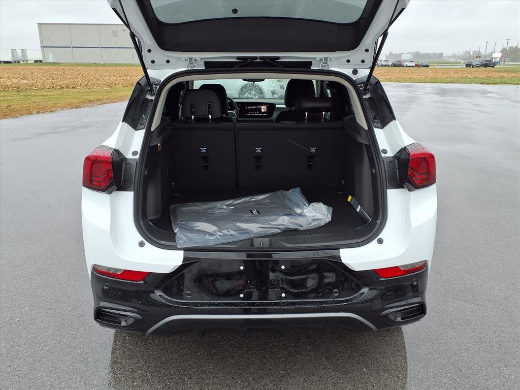 New 2026 Buick Encore GX Sport Touring image 8