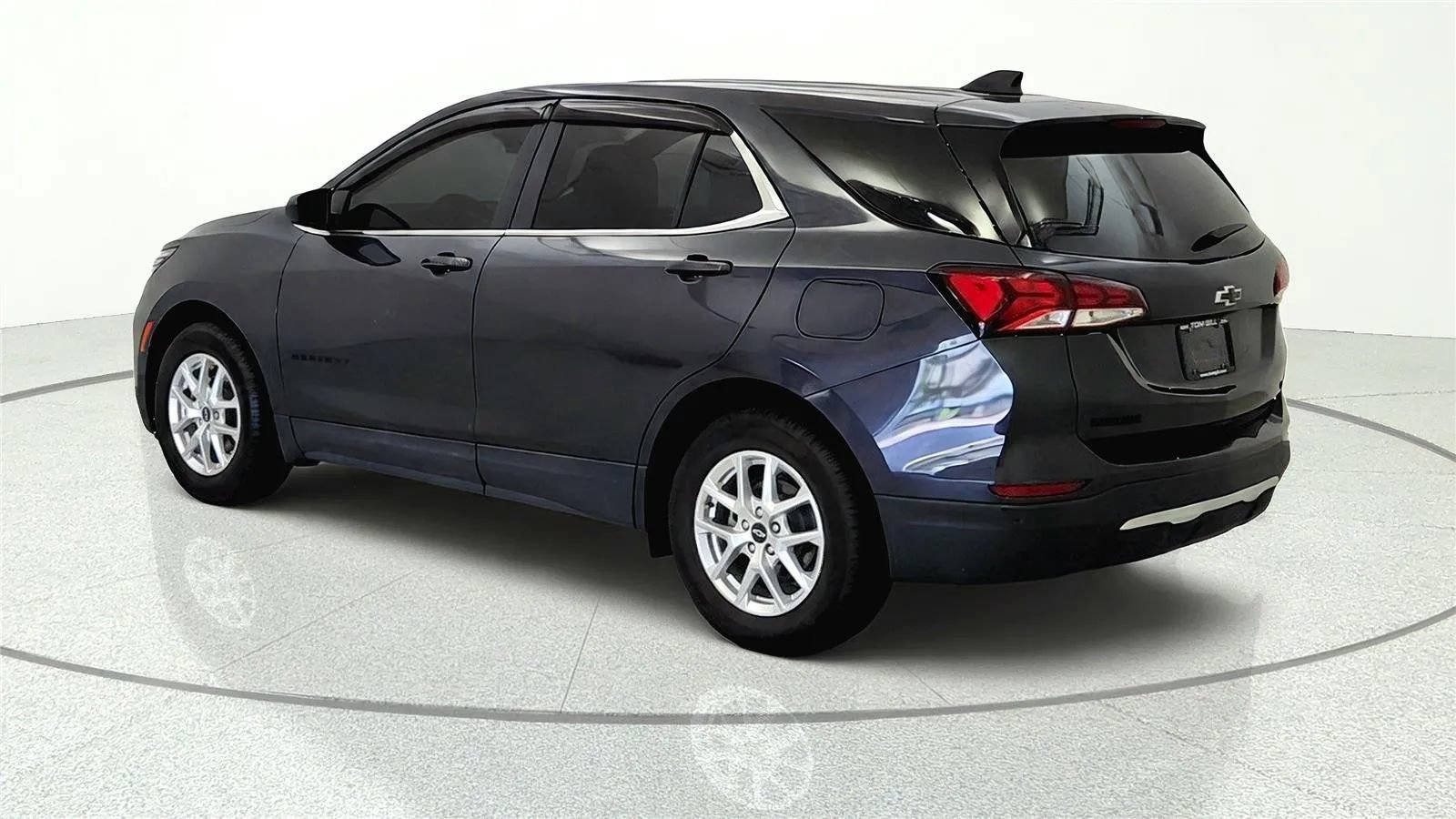 Used 2022 Chevrolet Equinox LT FWD image 5