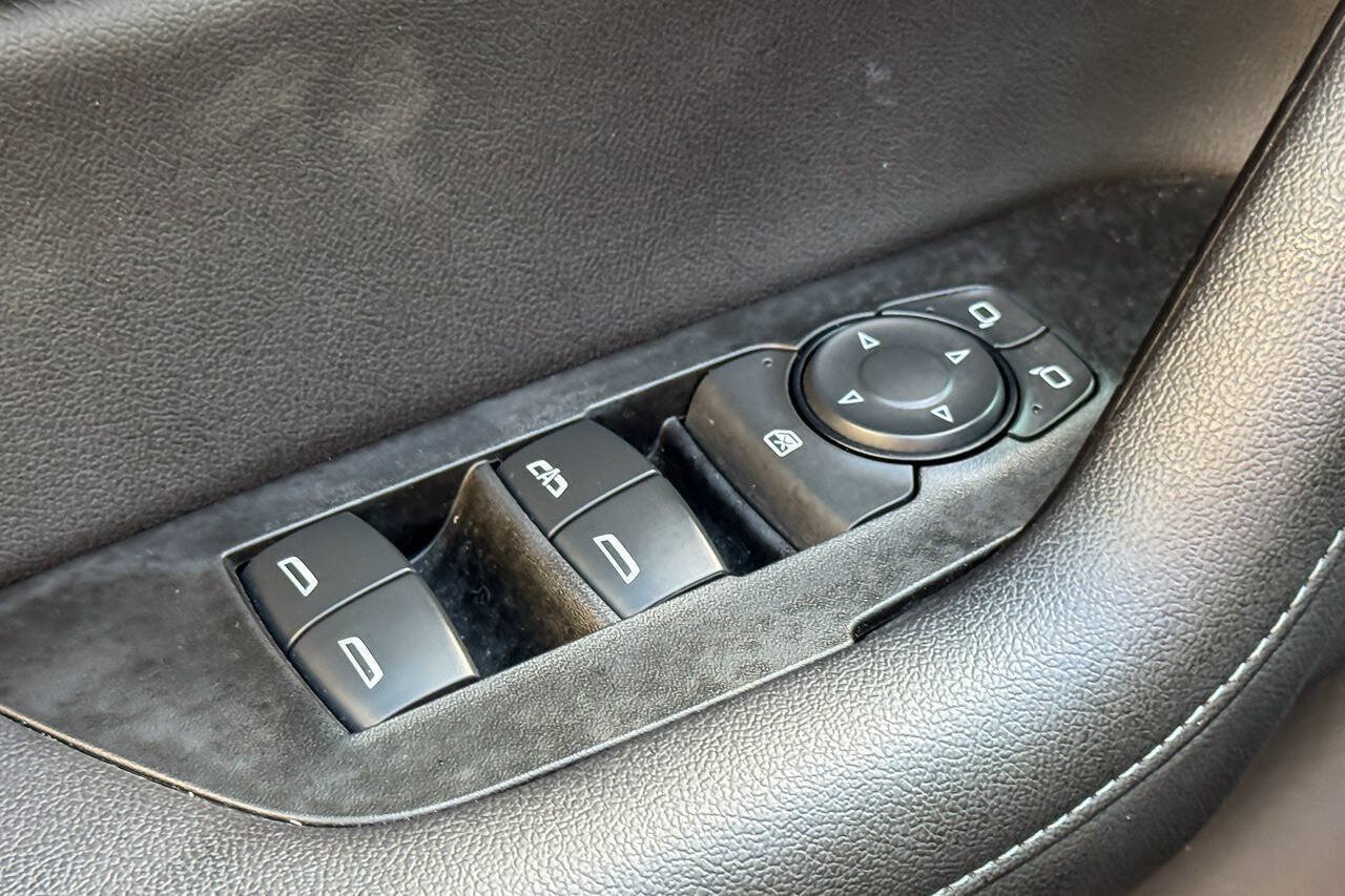 Used 2019 Chevrolet Blazer LT AWD/4WD image 23