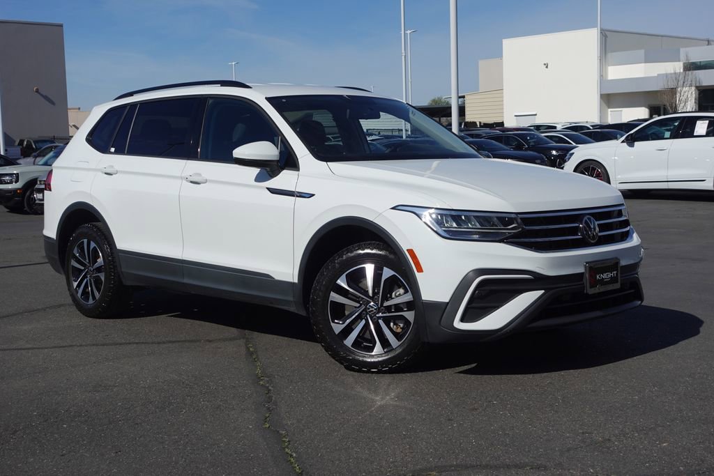 Used 2022 Volkswagen Tiguan S image 5