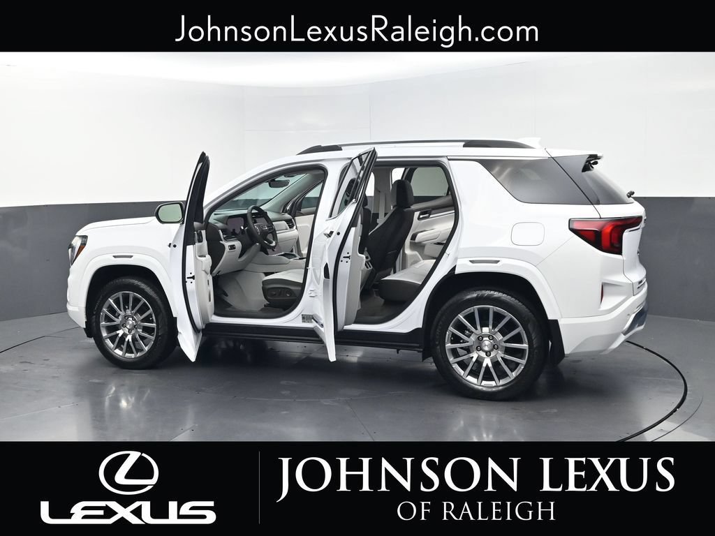 Used 2026 GMC Terrain Denali w/ LPO, Floor Liner Package AWD/4WD image 36