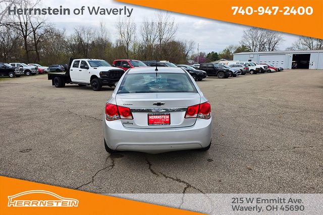 Used 2013 Chevrolet Cruze LS image 31