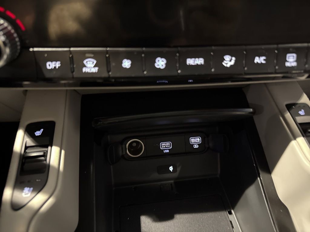 Used 2021 Kia Telluride EX w/ EX Premium Package image 34