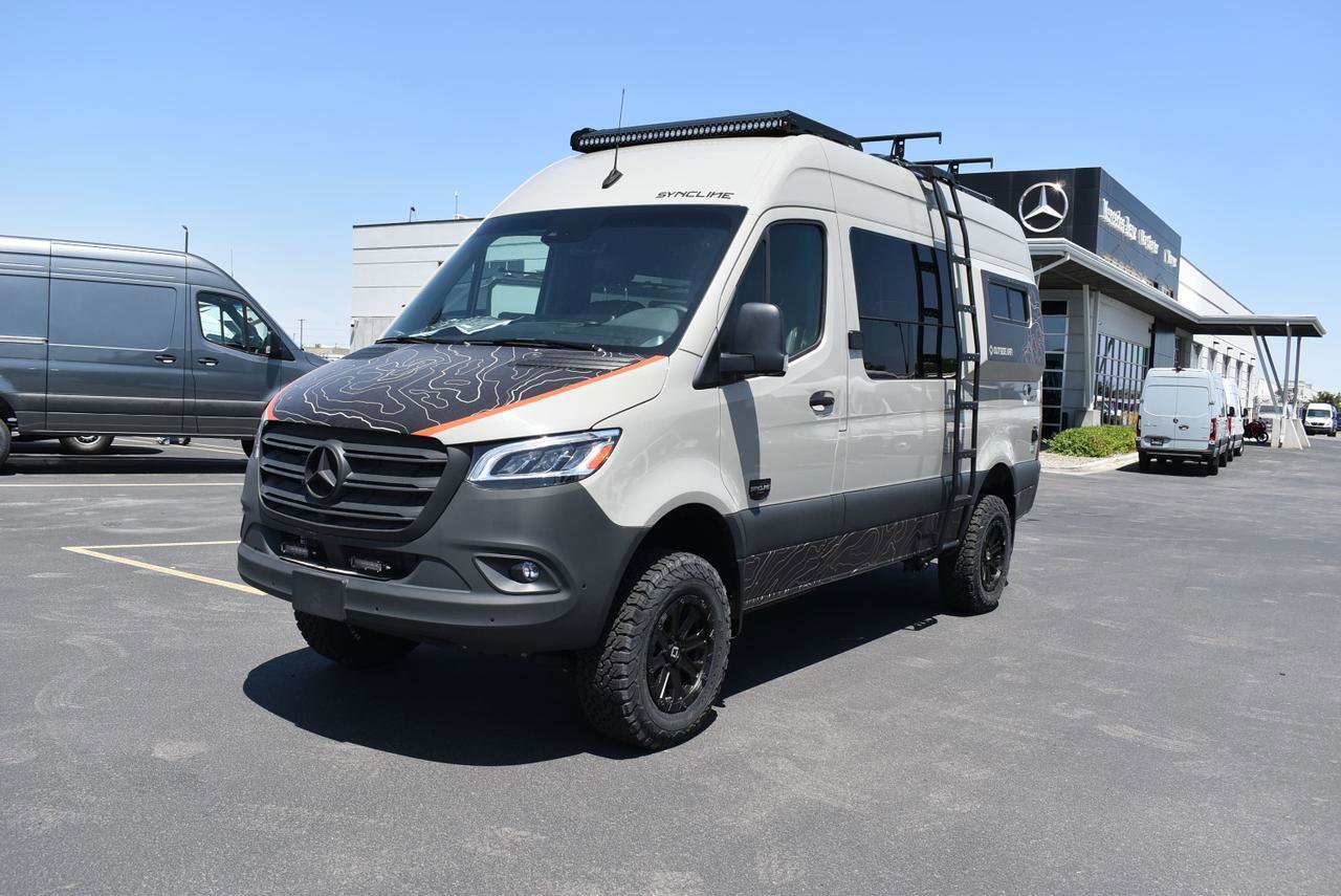 New 2024 Mercedes-Benz Sprinter 2500 image 1