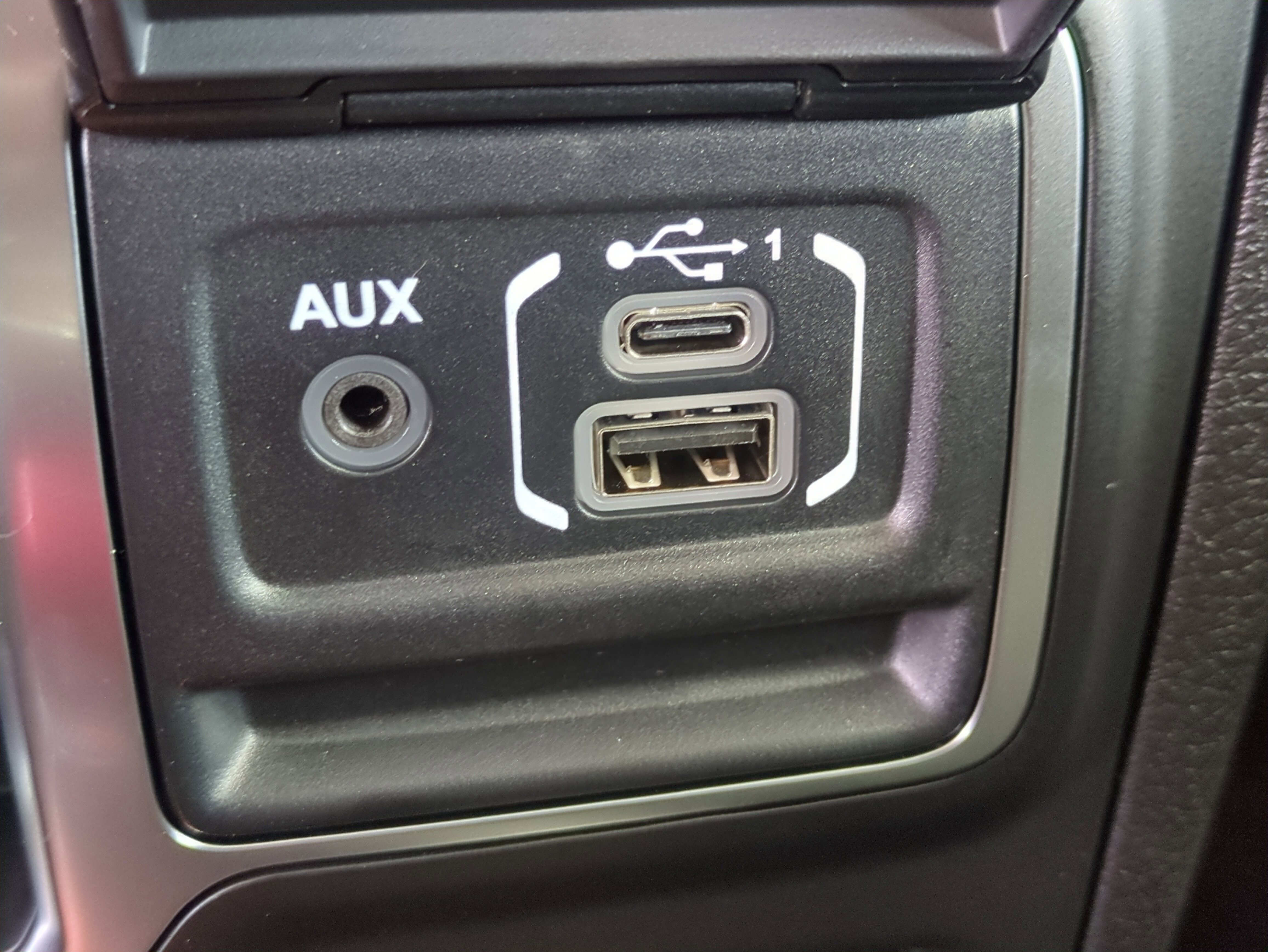 New 2026 Jeep Gladiator Sport image 21