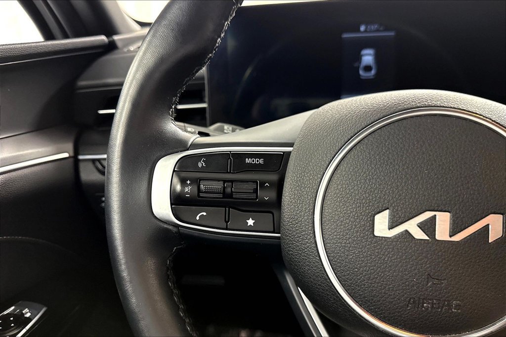 Used 2025 Kia K5 GT-Line AWD/4WD image 13