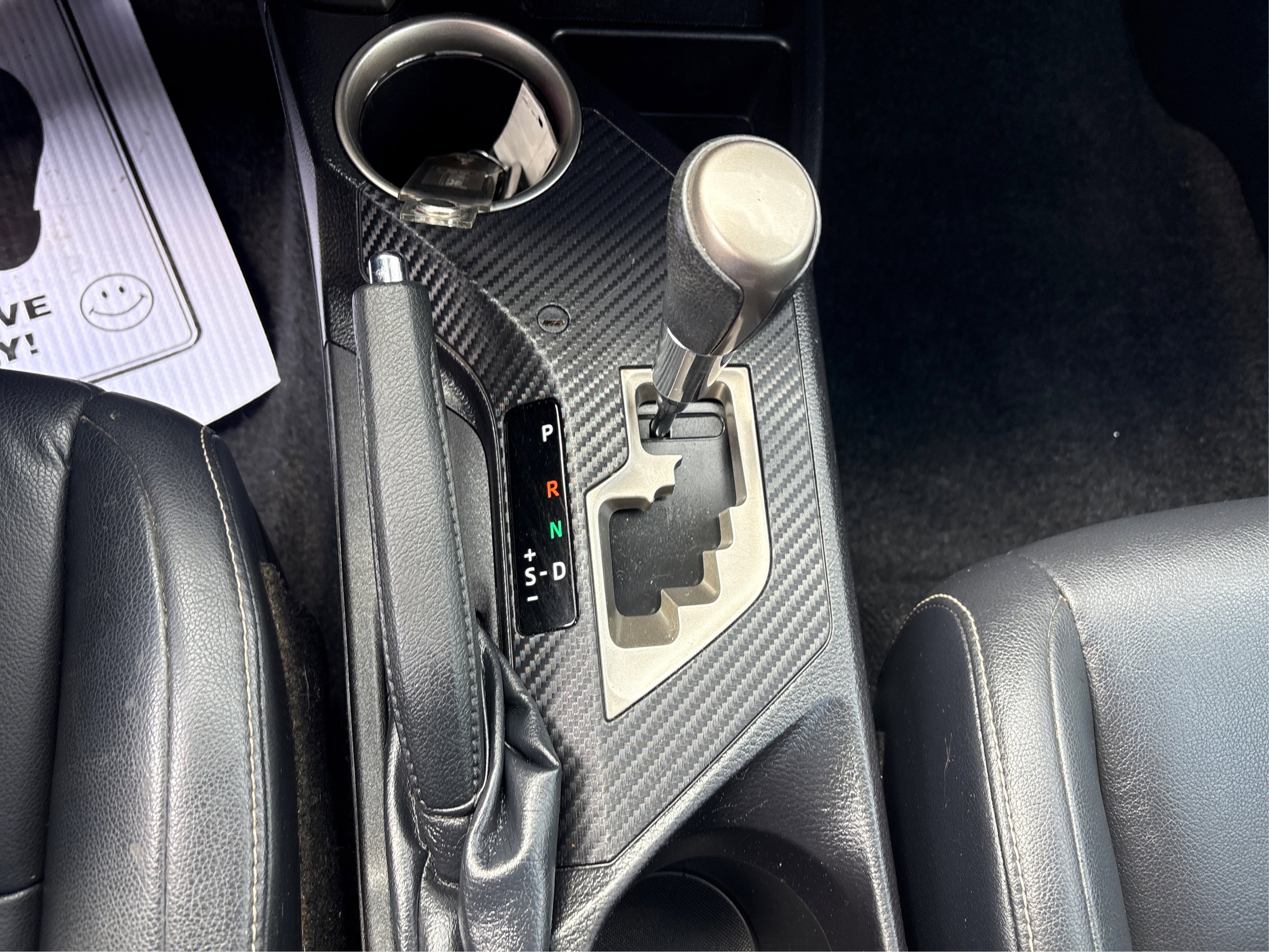 Used 2015 Toyota RAV4 Limited image 28