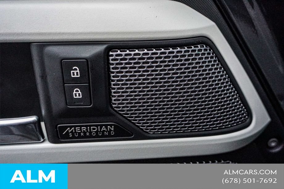 Used 2023 Land Rover Defender 110 X-Dynamic SE AWD/4WD image 51