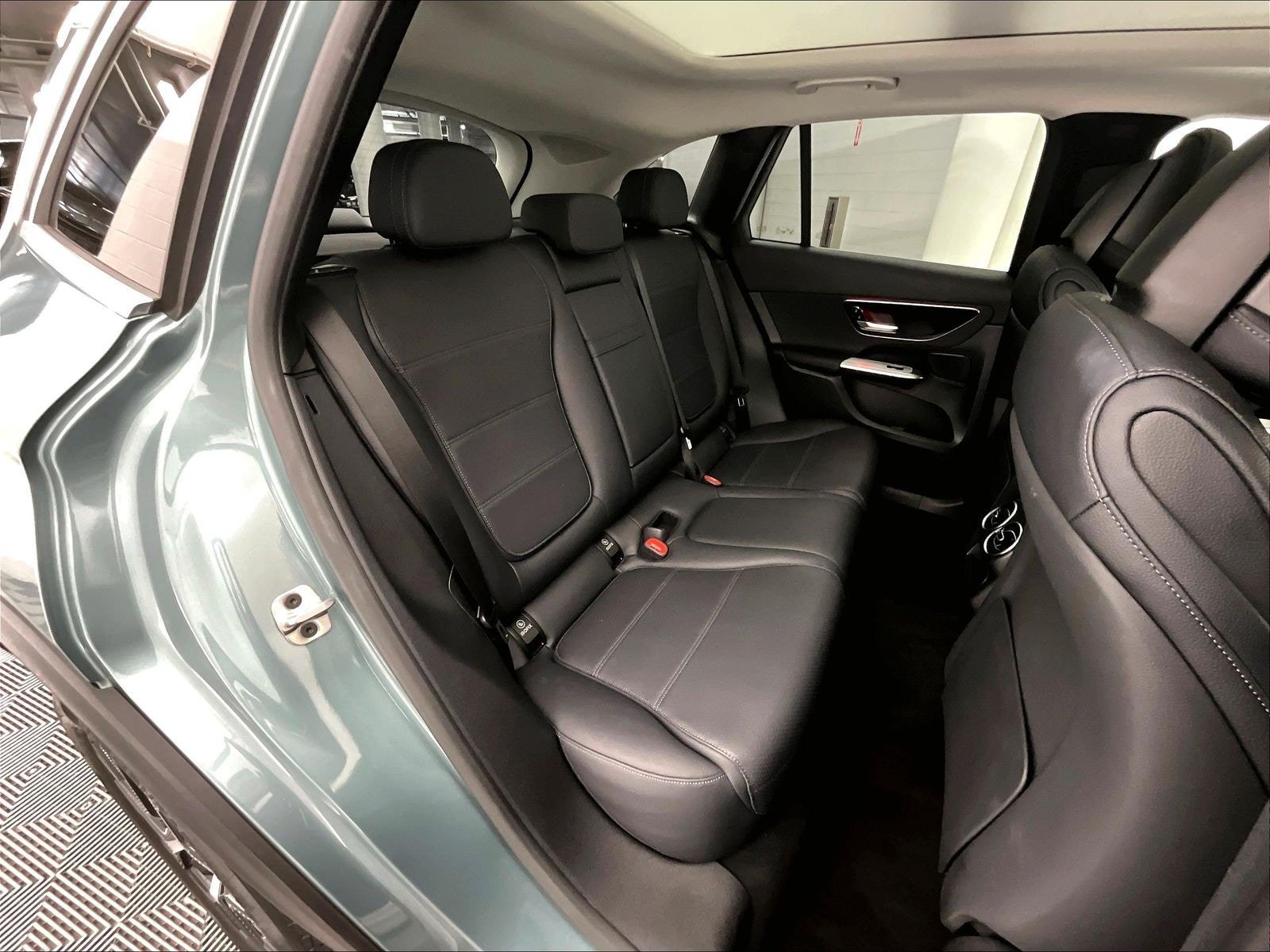 Certified 2025 Mercedes-Benz GLC 350e 4MATIC image 17