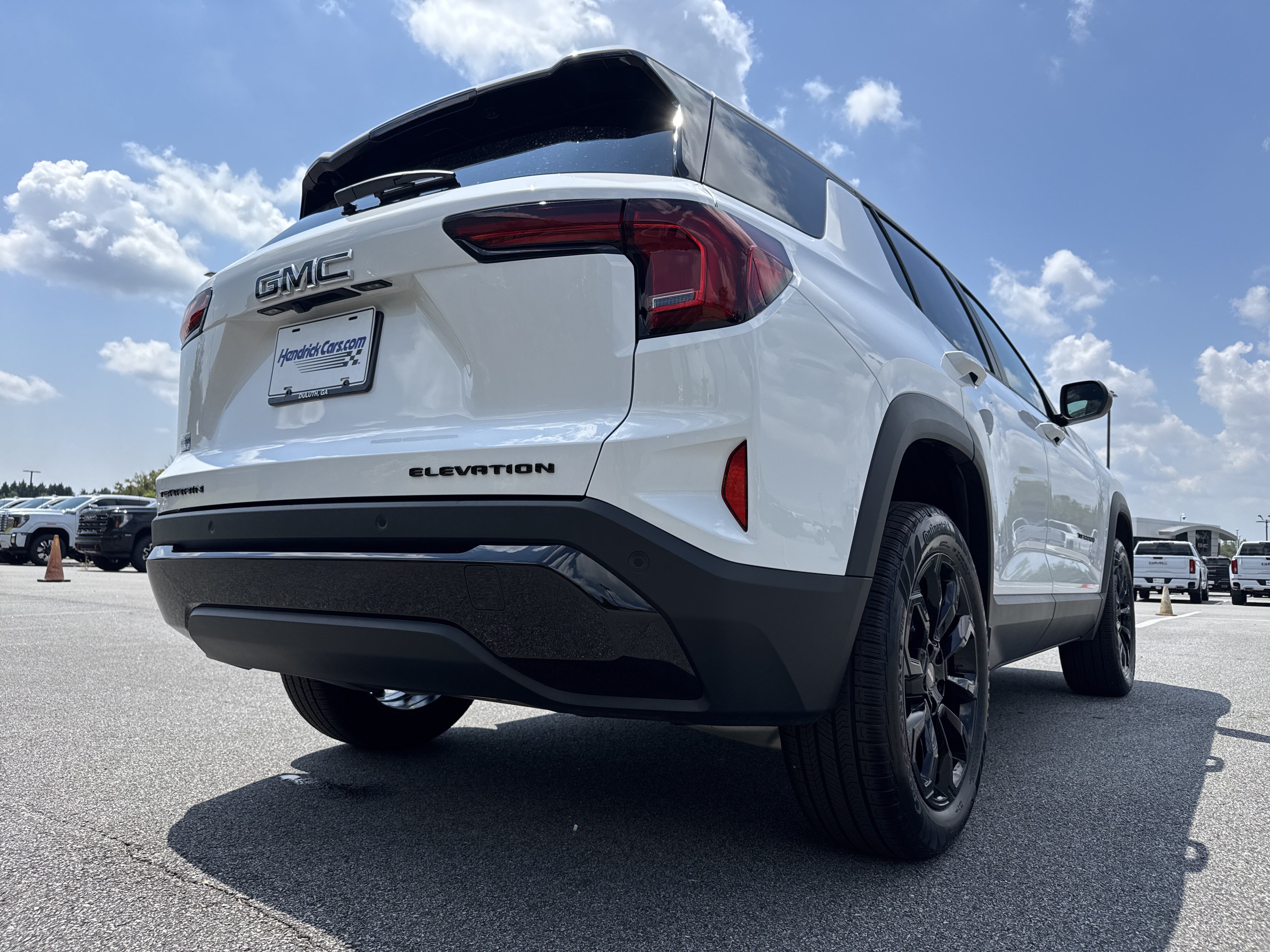 Used 2026 GMC Terrain Elevation w/ Black Edition FWD image 10