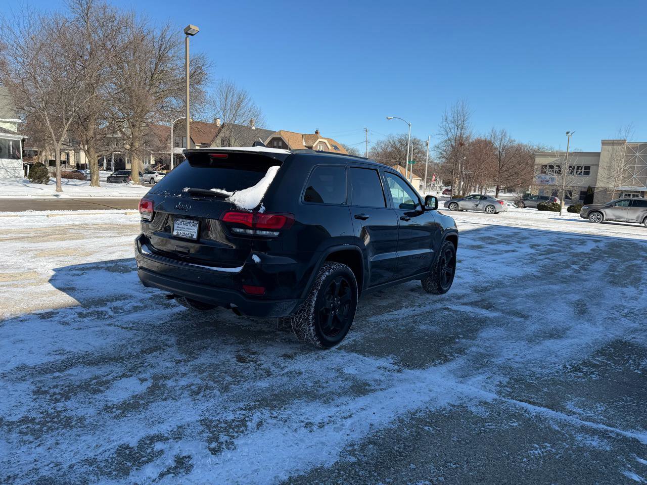 Used 2020 Jeep Grand Cherokee Laredo image 7