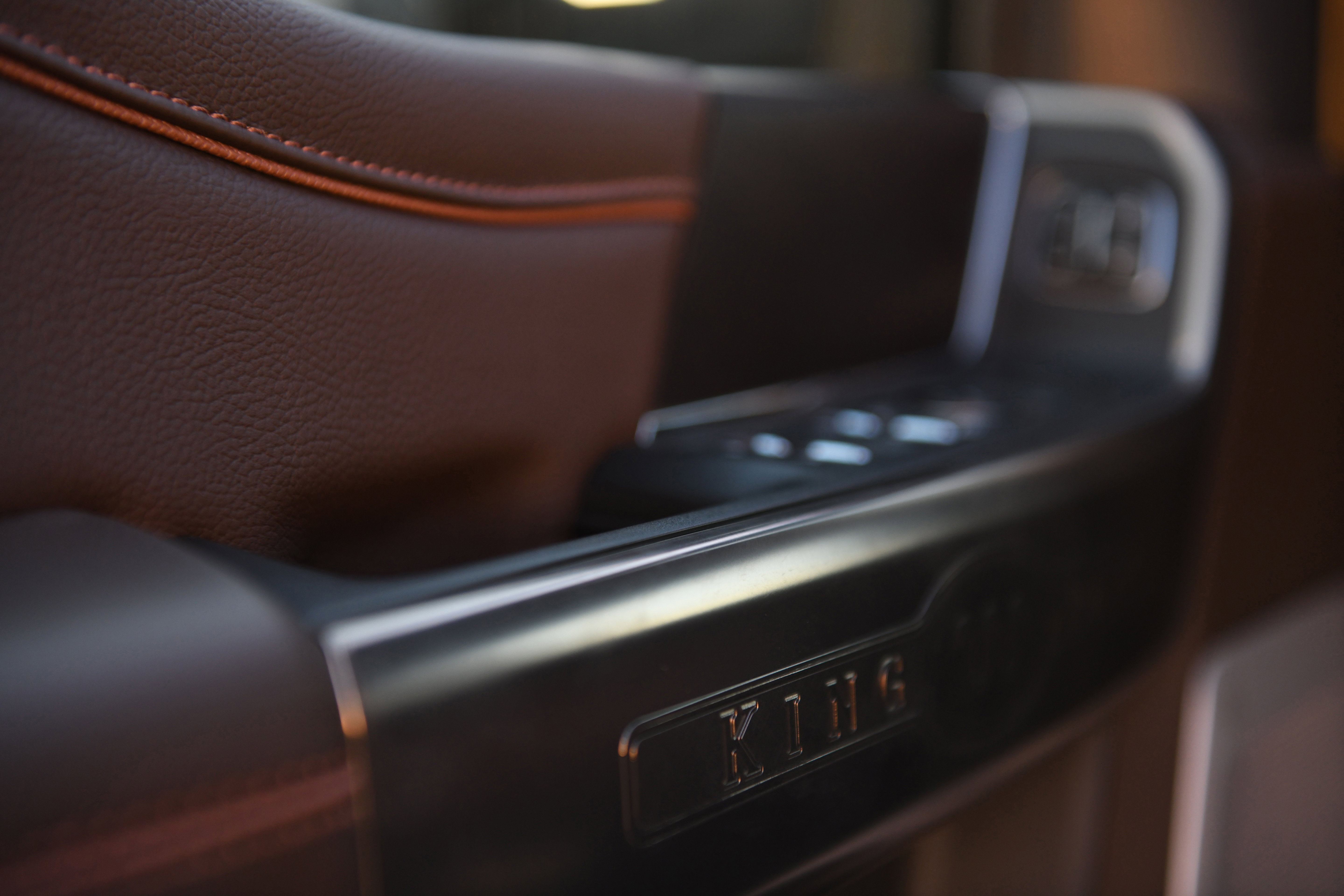 New 2026 Ford F250 King Ranch w/ Tremor Off-Road Package image 7