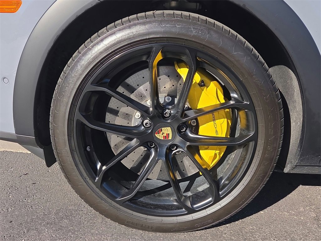 Used 2024 Porsche Cayenne Turbo GT image 23
