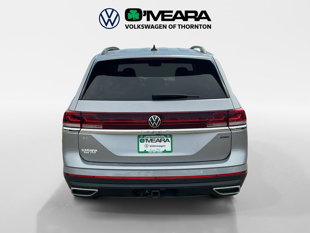 Used 2025 Volkswagen Atlas SE image 4