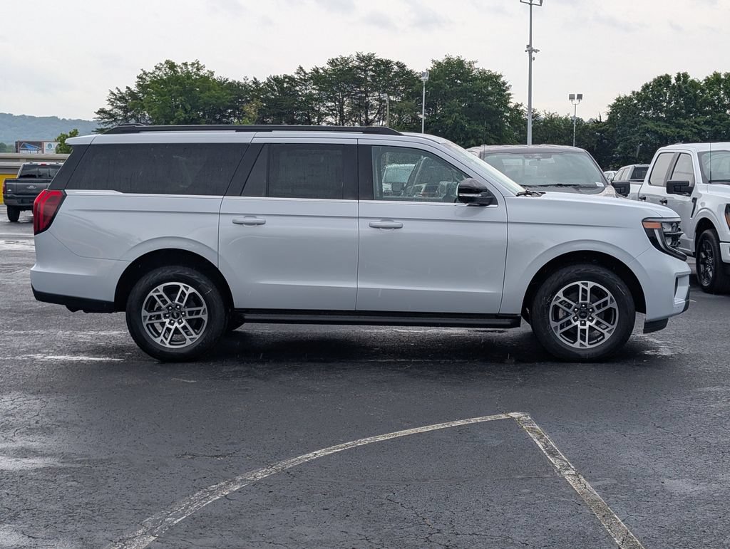 New 2026 Ford Expedition Max Active AWD/4WD image 3