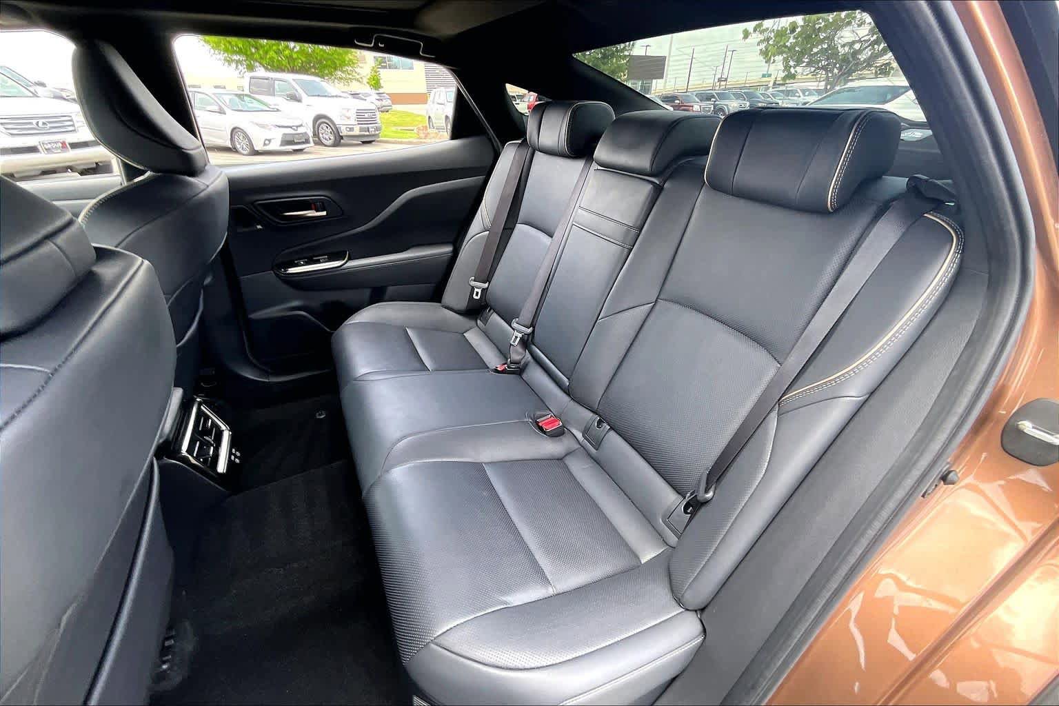 Used 2024 Toyota Crown Platinum AWD/4WD image 19