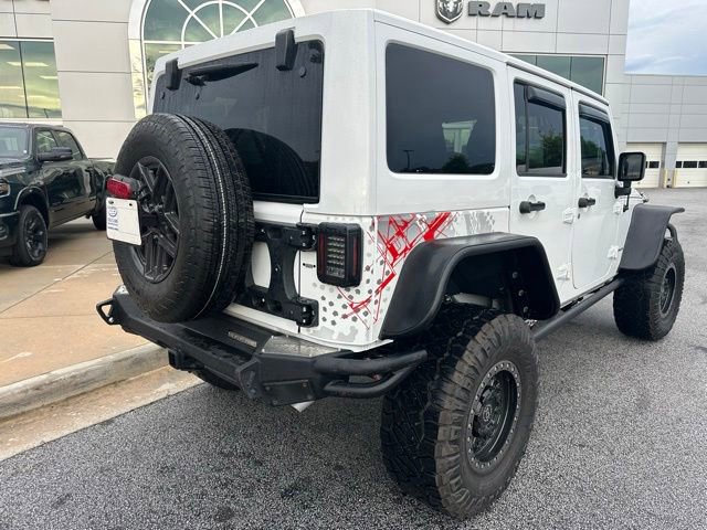 Used 2016 Jeep Wrangler Unlimited Sahara AWD/4WD image 8