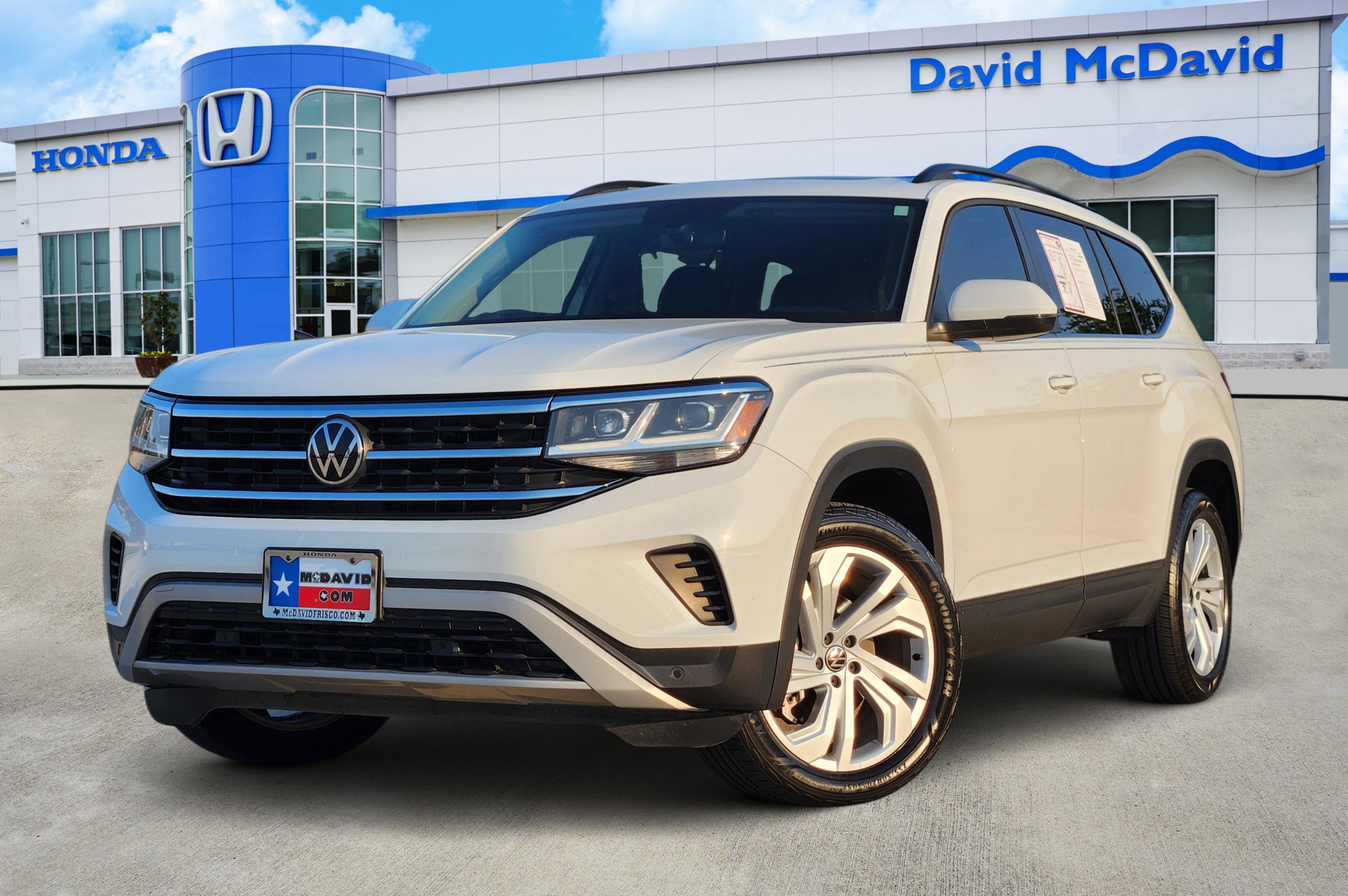 Used 2022 Volkswagen Atlas SE w/ Panoramic Sunroof Package