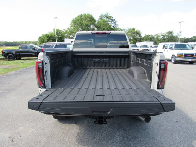 Certified 2026 GMC Sierra 2500 AT4X w/ LPO, Black Badging Package AWD/4WD image 40