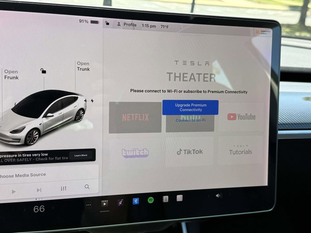 Used 2019 Tesla Model 3 Performance AWD/4WD image 24