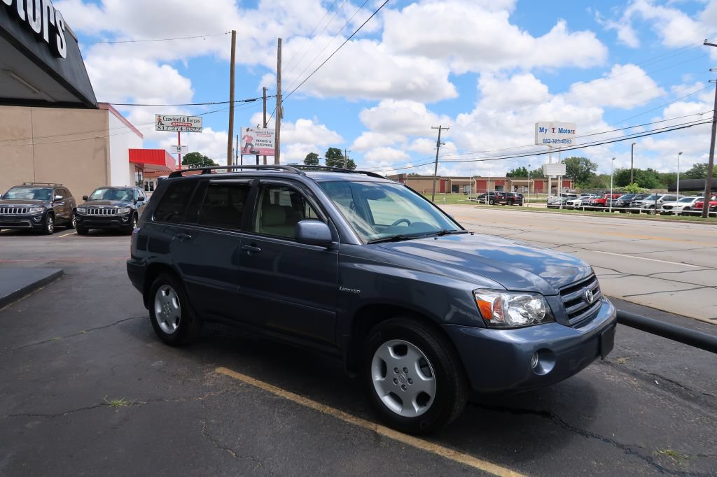 Used 2004 Toyota Highlander 2WD V6 image 2
