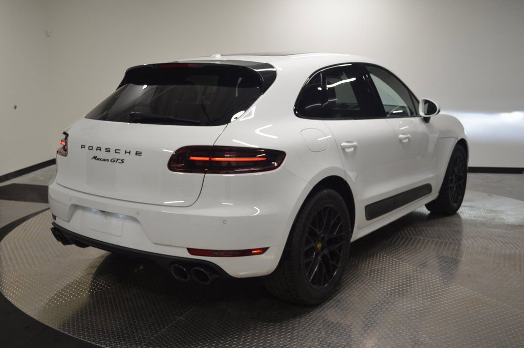 Certified 2017 Porsche Macan GTS image 7