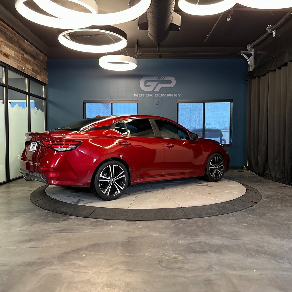 Used 2021 Nissan Sentra SR image 3