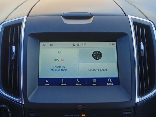 Used 2018 Ford Edge Titanium image 13