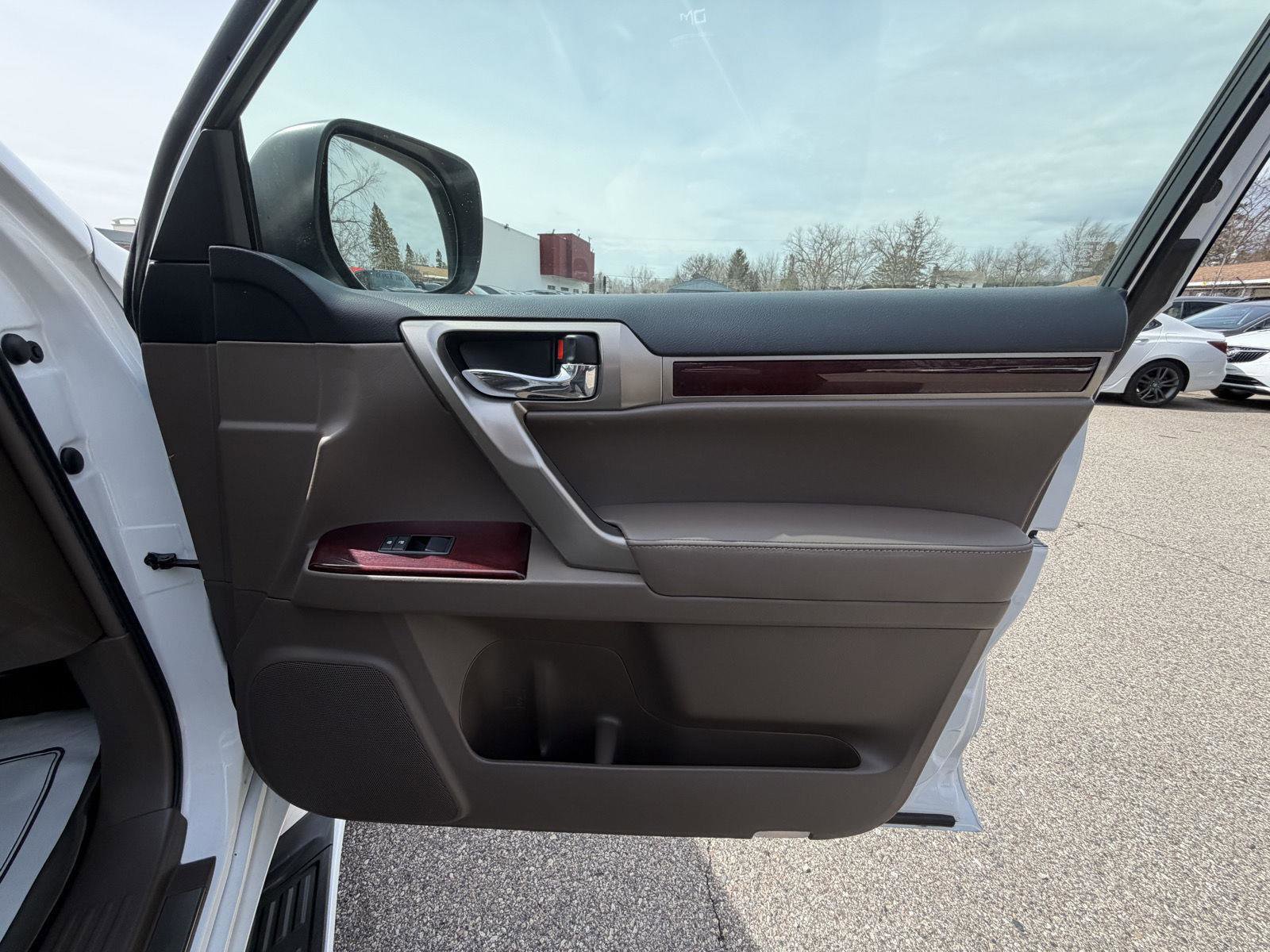 Used 2019 Lexus GX 460 Premium image 34