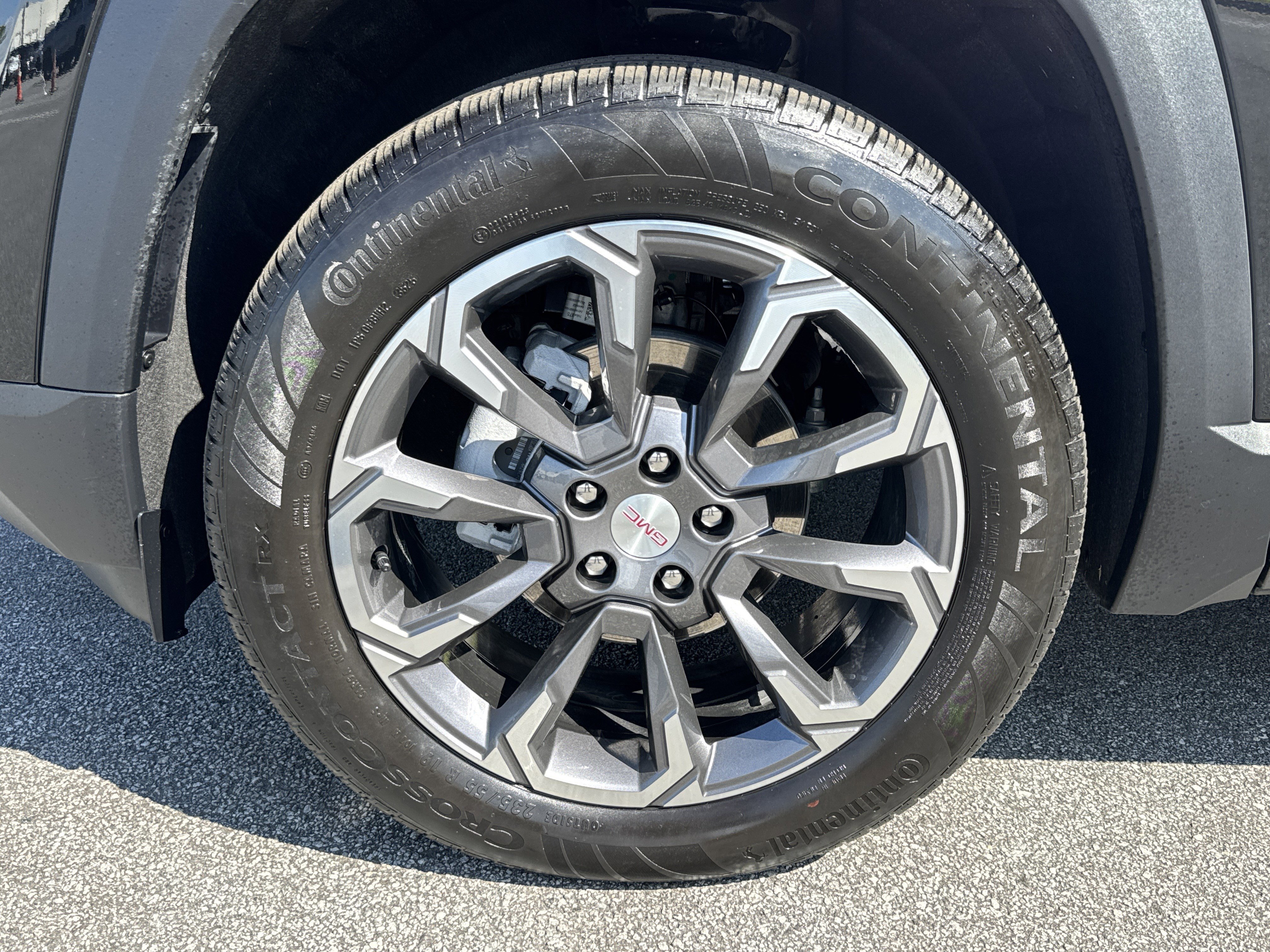 Used 2026 GMC Terrain Elevation w/ Elevation Premium Package FWD image 13