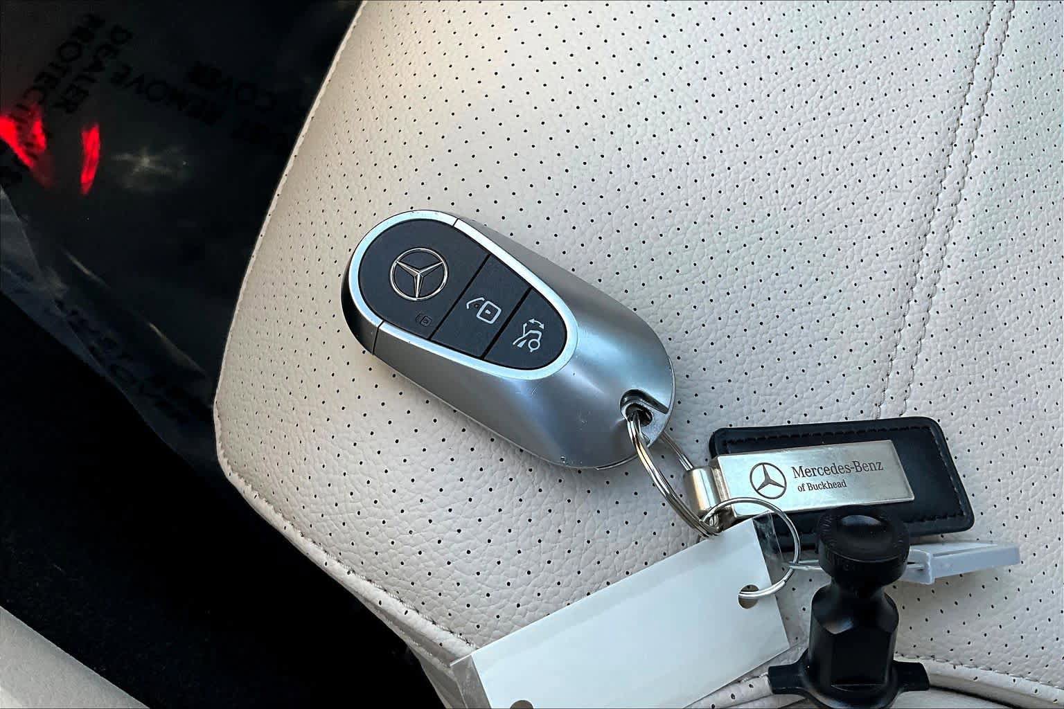 Used 2024 Mercedes-Benz C 300 Sedan image 14