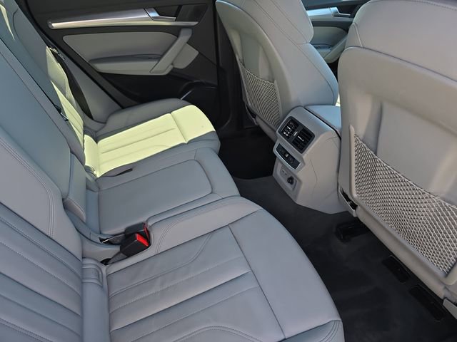 Used 2024 Audi Q5 2.0T Premium w/ Summer of Audi Package AWD/4WD image 13