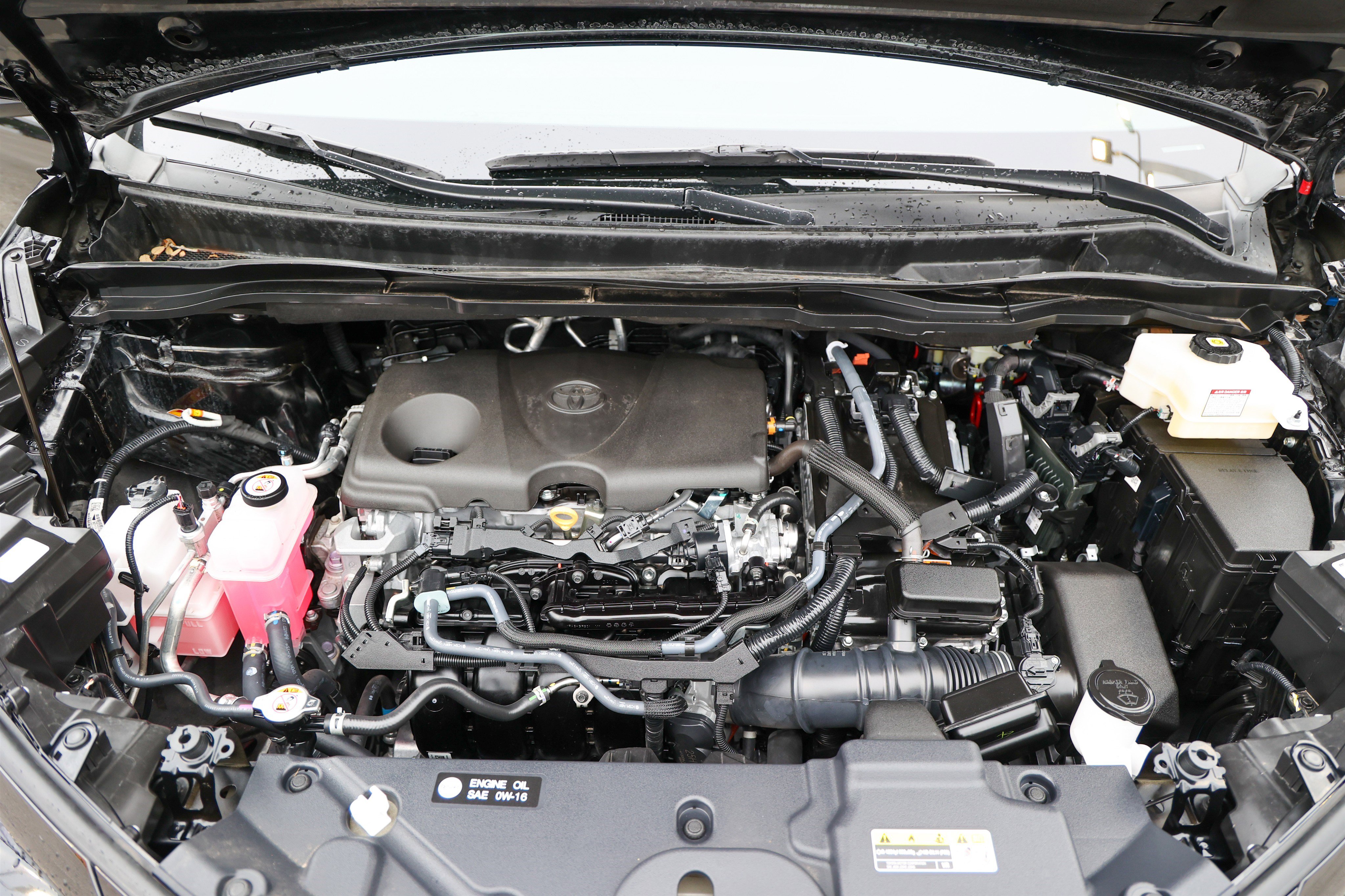 Used 2025 Toyota Sienna XSE w/ XSE Plus Package FWD image 16