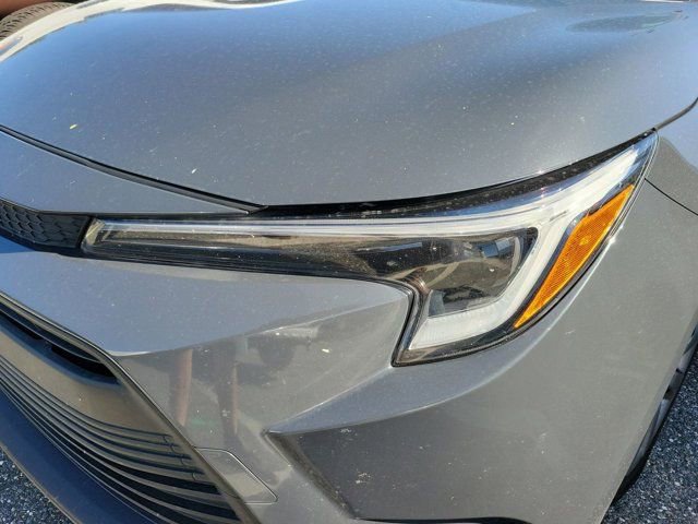 Used 2023 Toyota Corolla LE FWD image 10