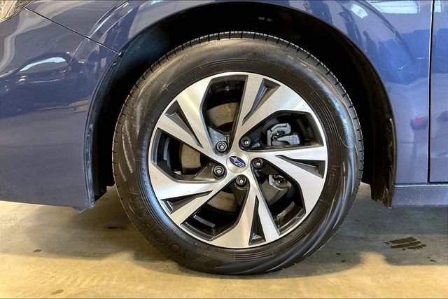 Used 2025 Subaru Legacy Premium AWD/4WD image 9