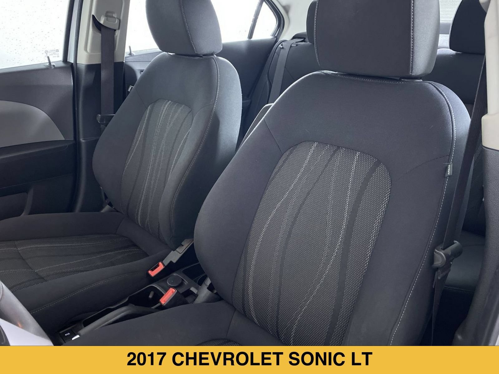 Certified 2017 Chevrolet Sonic LT FWD image 9