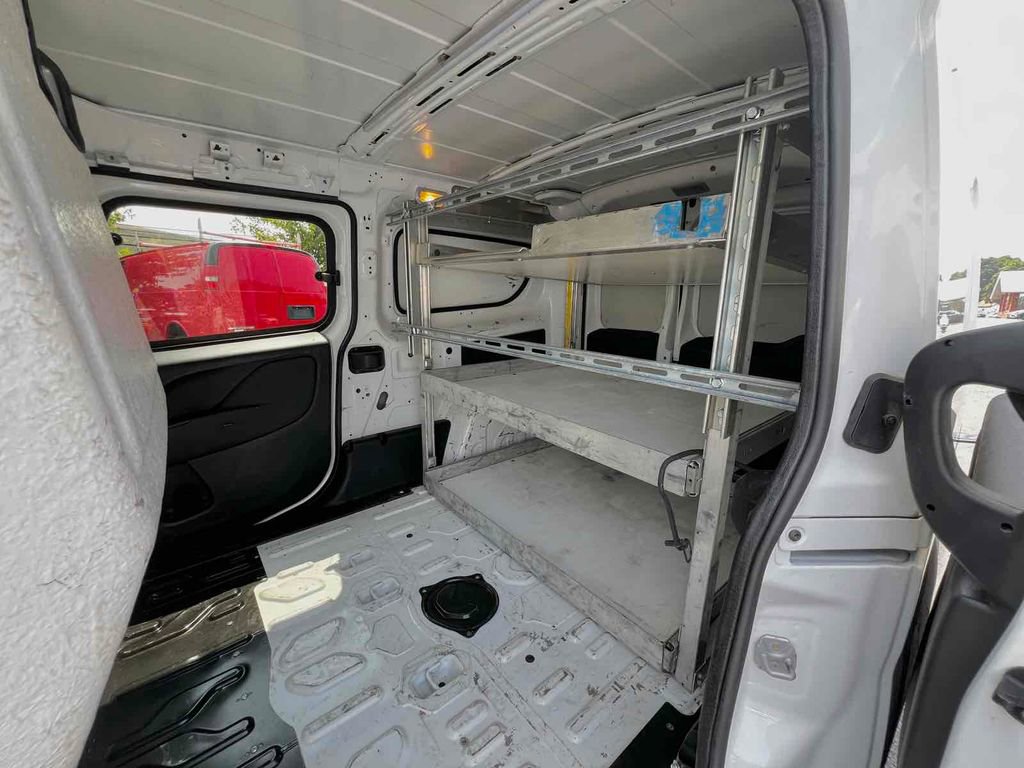 Used 2017 RAM ProMaster City Tradesman SLT w/ Rear Back-up Camera Group image 13