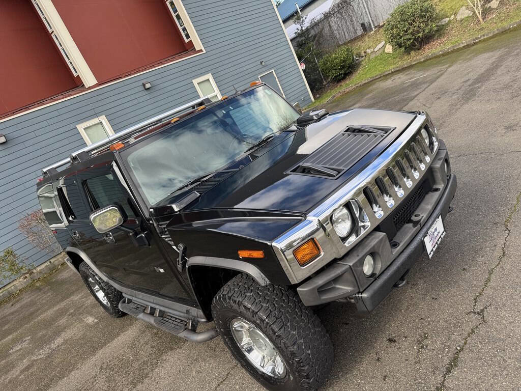 Used 2004 HUMMER H2 w/ Preferred Equipment Group image 14
