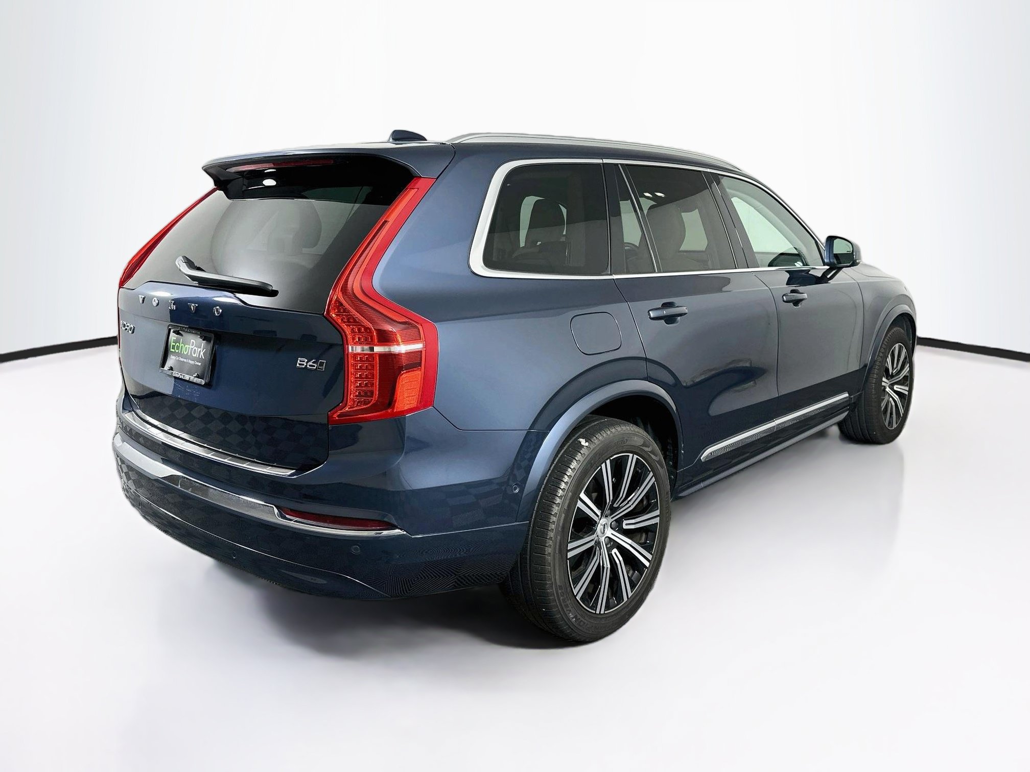 Used 2023 Volvo XC90 B6 Plus w/ Protection Package Premier AWD/4WD image 9