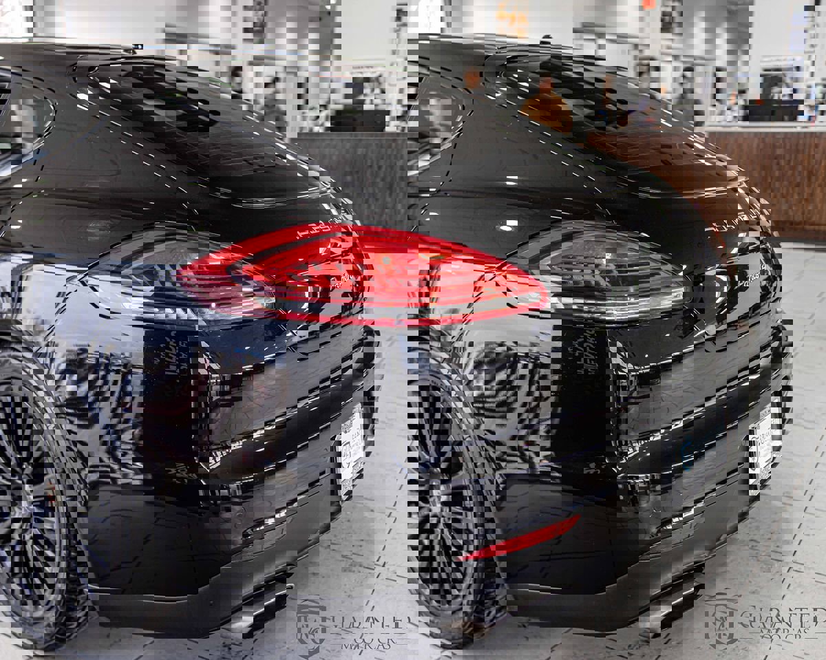 Used 2015 Porsche Panamera 4 image 14