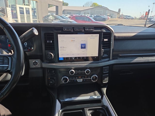 Used 2023 Ford F350 Platinum w/ FX4 Off-Road Package AWD/4WD image 17