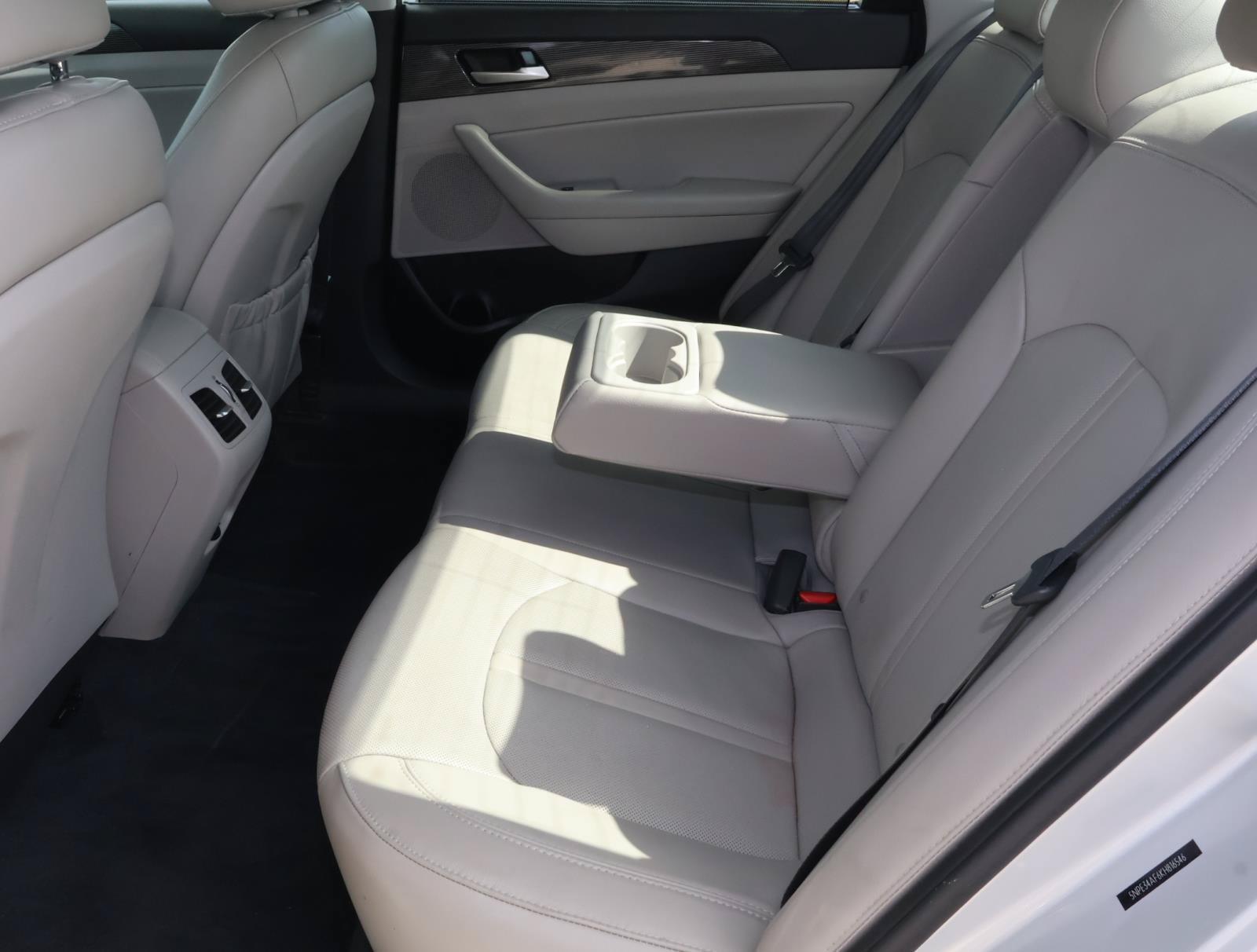 Used 2019 Hyundai Sonata Limited w/ Ultimate Package 04 FWD image 18