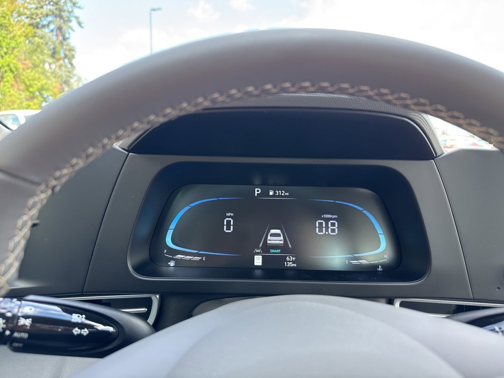 New 2025 Hyundai Elantra Sport image 33