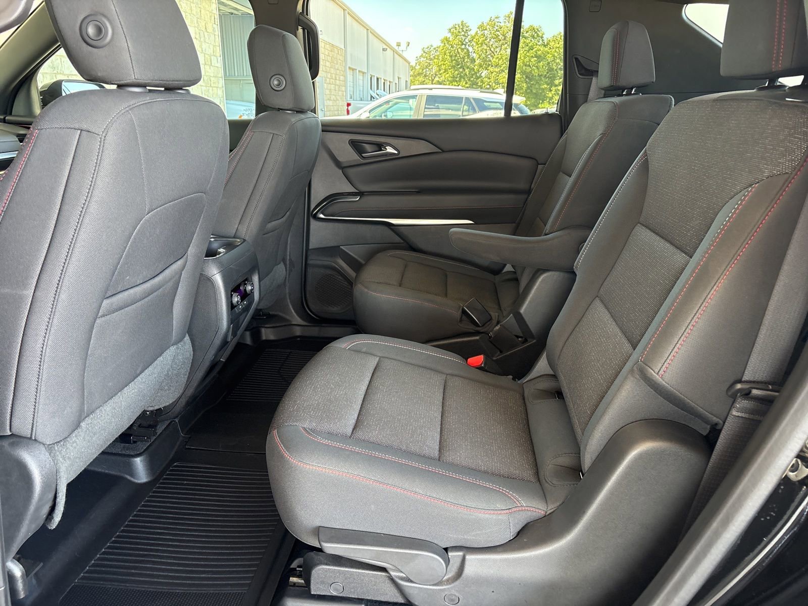 Certified 2024 Chevrolet Traverse Z71 image 12