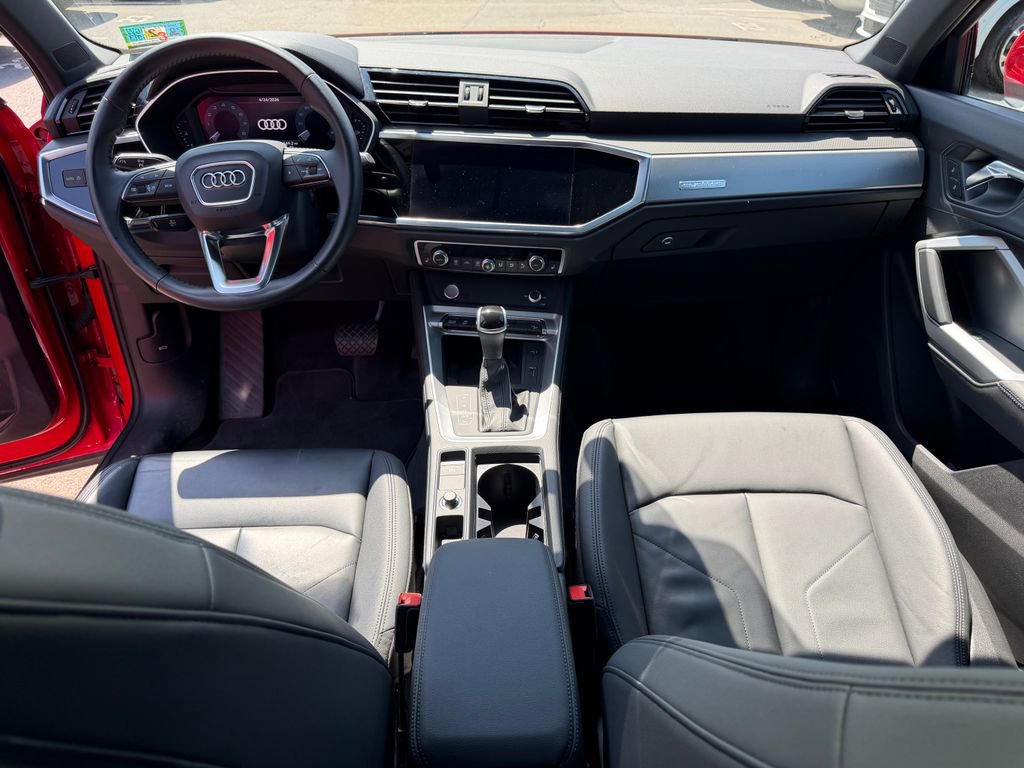 Used 2020 Audi Q3 2.0T Premium Plus AWD/4WD image 18