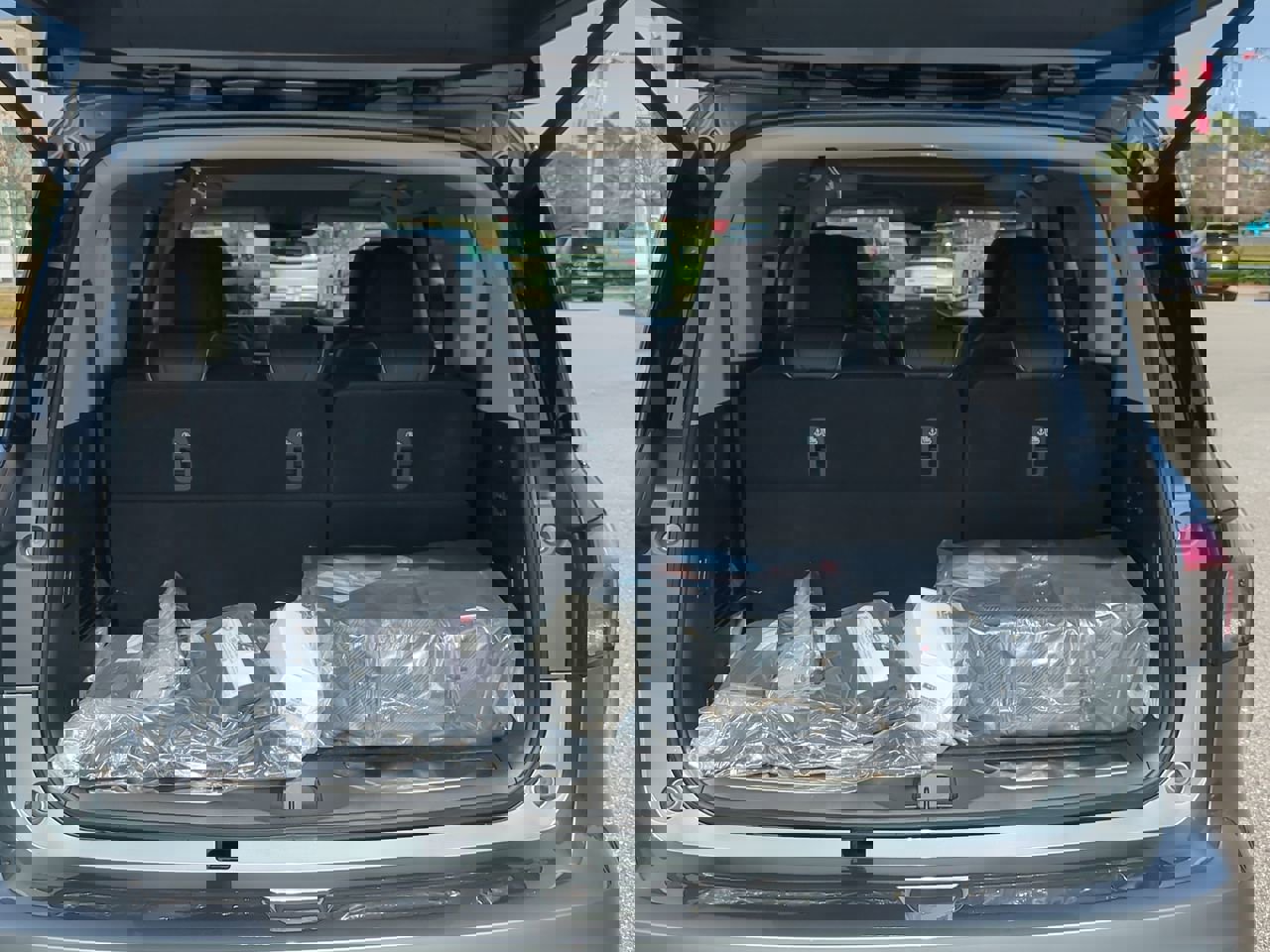 New 2026 INFINITI QX80 Luxe w/ Cargo Package image 14