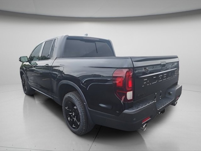 New 2026 Honda Ridgeline Black Edition image 4